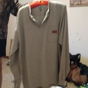 Shirts(long/short tank), leggings and kakis pants